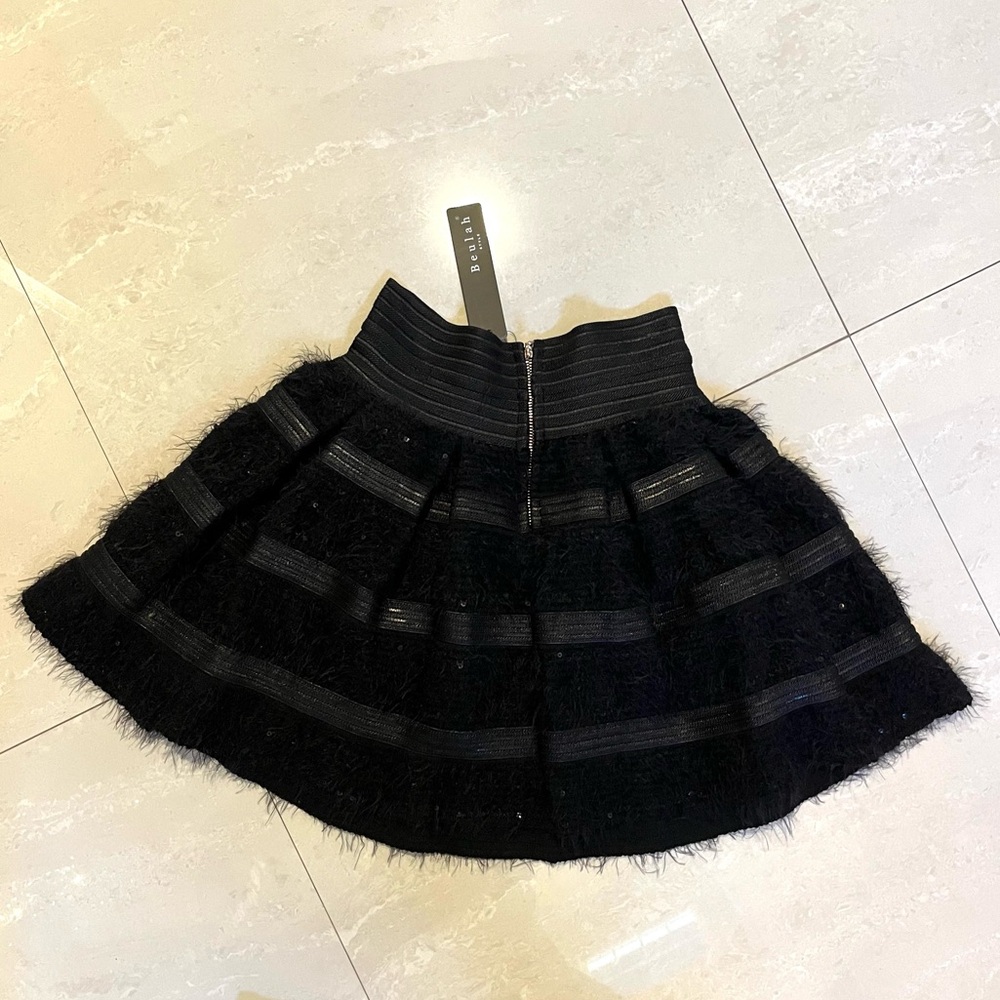 Women’s Winter Skirt Bundle. 2 Skirts - Picture 4 of 6